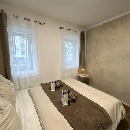 Modernes - Kostenloser Parkplatz - Zentral * Linz